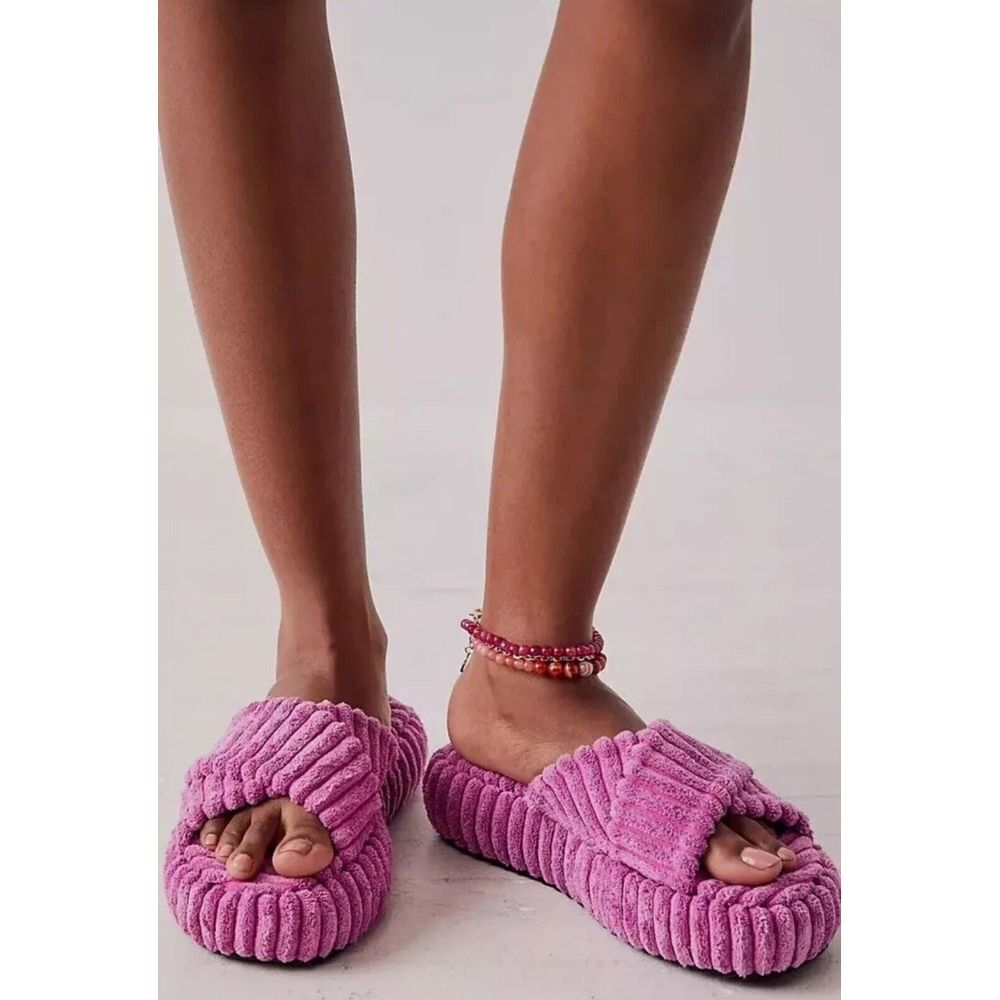 NWOB Free People Two Days in Ibiza Terry Platfrom Slide Sandals Orchid size 9.5
